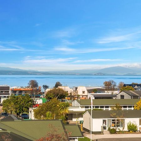 Lakeview Luxury - Taupo Holiday Apartment Exterior photo