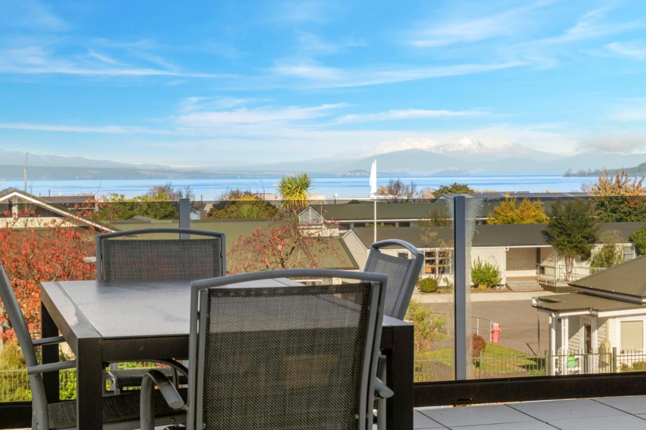 Lakeview Luxury - Taupo Holiday Apartment Exterior photo